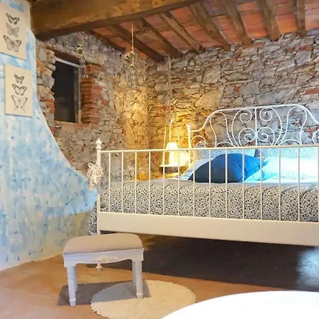 Agriturismo Le Vallilunghe Apartment *
