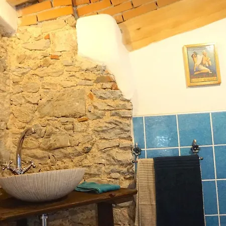 Agriturismo Le Vallilunghe Gasthof *