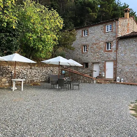 Gasthuis Agriturismo Le Vallilunghe Lucca